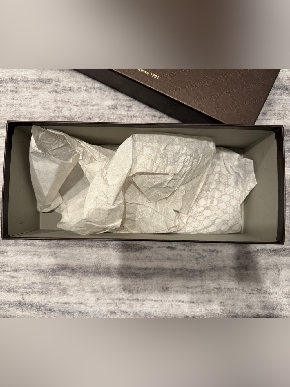 Gucci Brown Box with Gold Logo and Branded Tissue - Picture 3 of 10